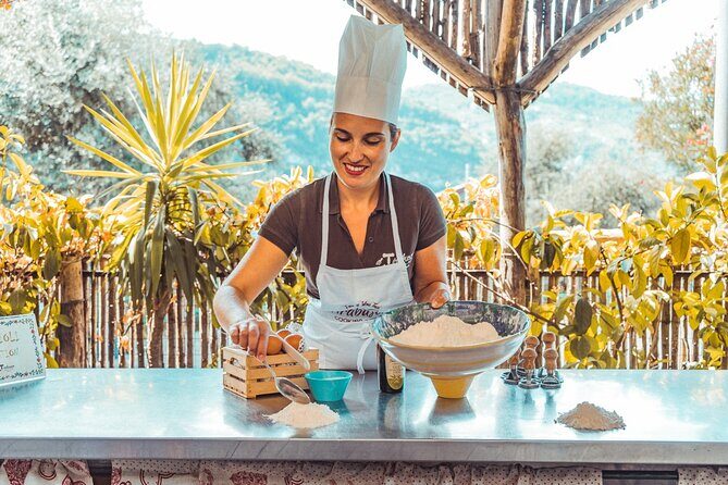 Authentic Pasta Cooking Class in Sorrento with Wine - Authentic Pasta Cooking Class in Sorrento with Wine: An In-Depth Review