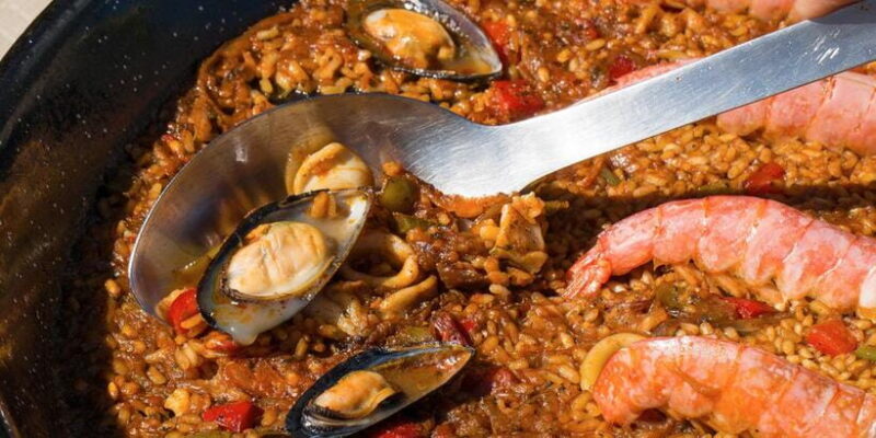 Authentic Premium Paella and Sangria Cooking Class - Who Will Enjoy This?