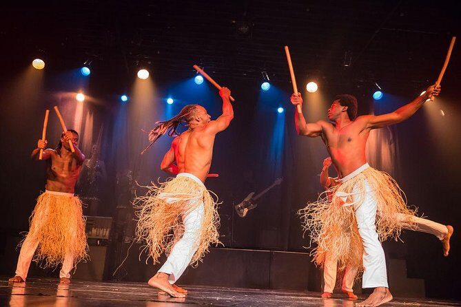 Authentic Samba Show in Rio de Janeiro with Dinner - A lively night in Rio: authentic samba, dinner, and culture in Leblon