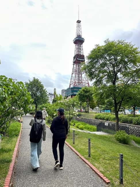 Authentic Sapporo: Nijo Market Seafood Lunch & History Tour - Key Points