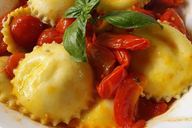 Authentic Sicilian cooking class with Francesca - Key Points