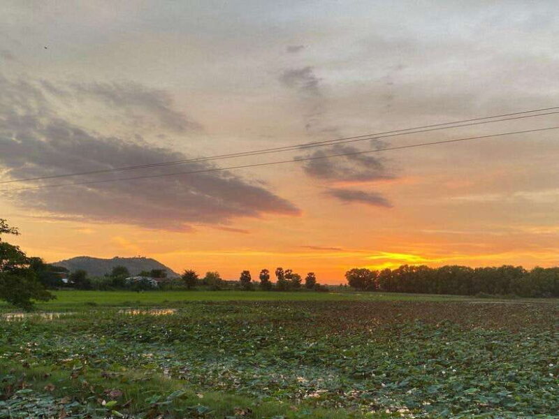 Authentic Siem Reap: Tuk Tuk Countryside and Sunset Tour - Analyzing the Value