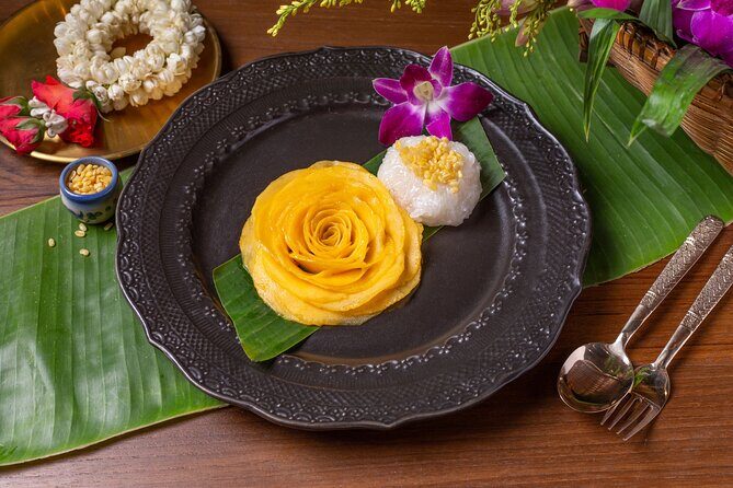 Authentic Thai Cooking with the Largest market visit &TukTuk ride - Key Points