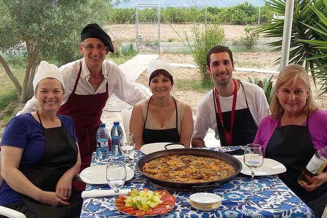 Authentic Valencian Paella Cooking Class - A detailed look at the Valencian paella experience
