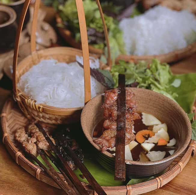 Authentic Vietnam Tea Tasting & Train Street With Lunch - The Sum Up: Who Will Love This Tour?