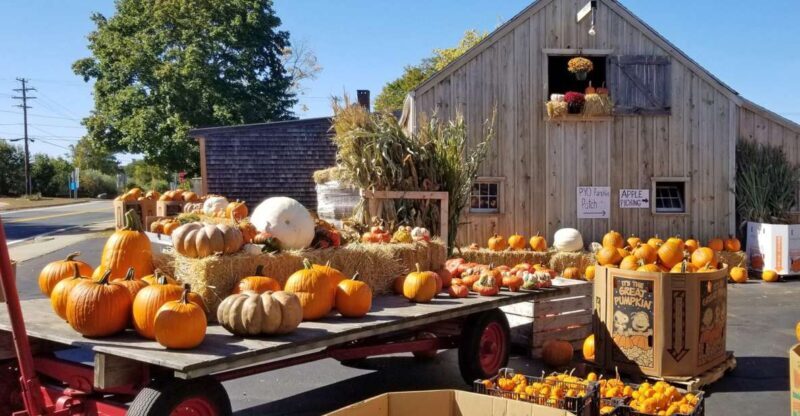 Autumn in New England - A Day in the Rhode Island Countryside