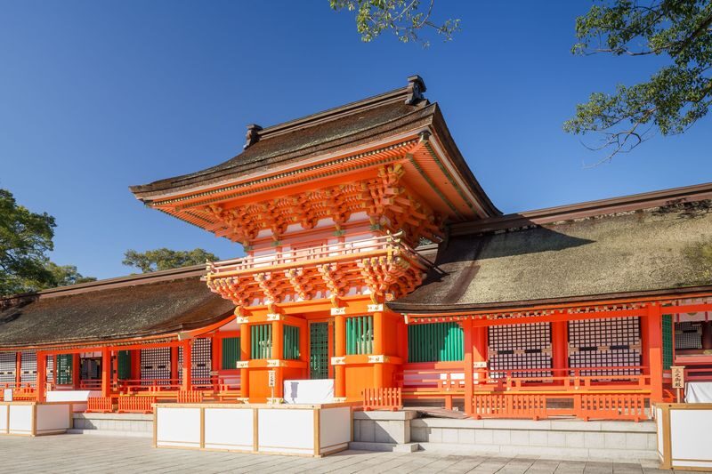 Autumn Limited: Kokonoe Bridge, Usa Shrine, Yabakei from Fukuoka - How the guide and group shape the day
