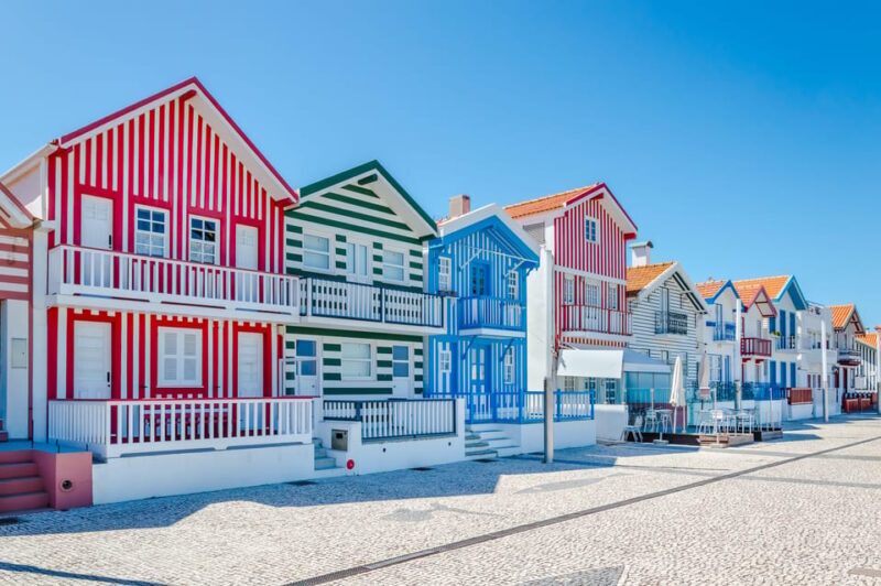 Aveiro and Costa Nova Half Day Tour with Cruise from Porto - FAQs
