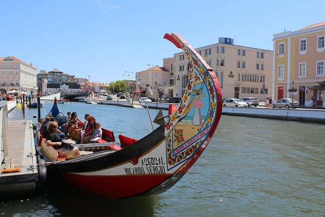 Aveiro Canal Cruise in Traditional Moliceiro Boat - An In-Depth Look at the Aveiro Moliceiro Tour