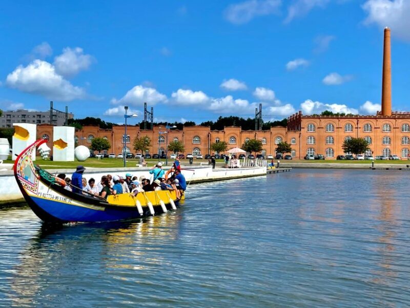 Aveiro no Coração - Passeio de barco típico em Aveiro - Exploring Aveiros Canals: A Detailed Look