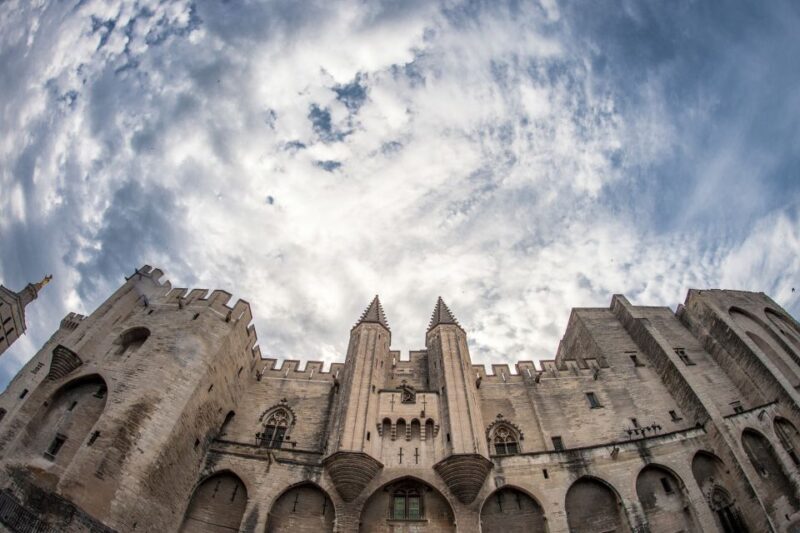 Avignon: City Walking Tour with Popes Palace Entry - An In-Depth Look at the Experience