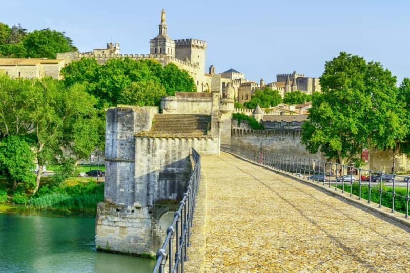 Avignon: Express Walk with a Local in 60 minutes - Practical Tips