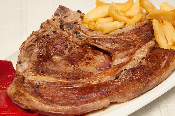 Avila and Segovia Tour with Monuments and Gastronomic Lunch from Madrid - FAQ