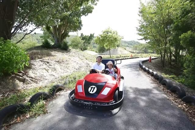 Awaji Farm Park England Hill Admission Ticket in Hyogo - How much time to allow