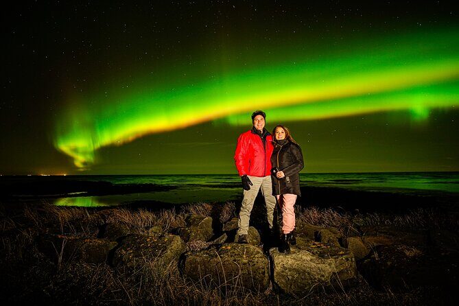 Award Winning Northern Lights Small Group Tour with Photos - In-Depth Review of the Northern Lights Small Group Tour