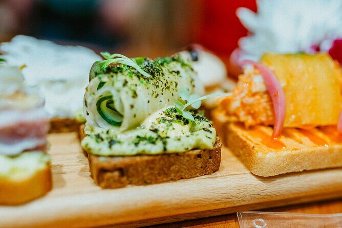 Award-Winning Prague Evening Old Town Food and Drink Tour - What’s included and what’s not