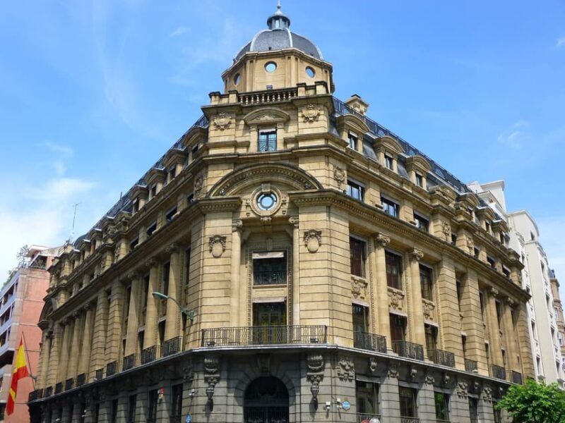 Awesome Bilbao  Private Family Walking Tour - Exploring Bilbao on a Family-Friendly Walking Tour