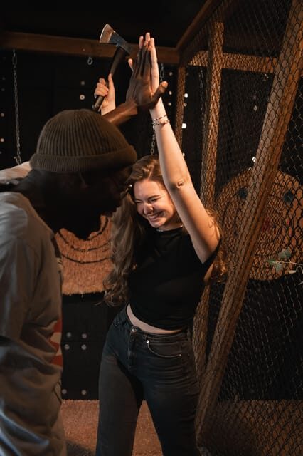 AXE THROWING EXPERIENCE IN BERLIN - Who Should Consider This Experience?