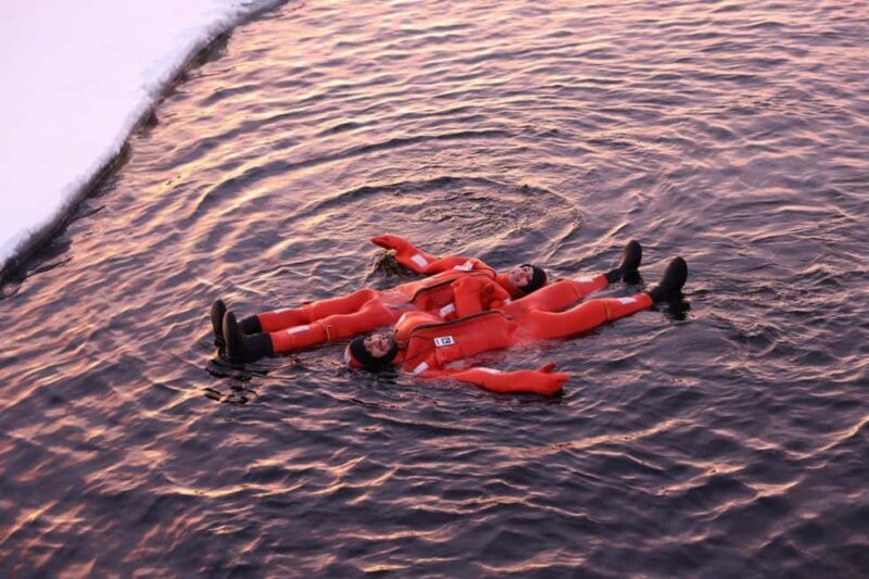 Axelsvik: Polar Explorer Arctic Icebreaker Morning Cruise - An Authentic Arctic Adventure in Swedish Lapland