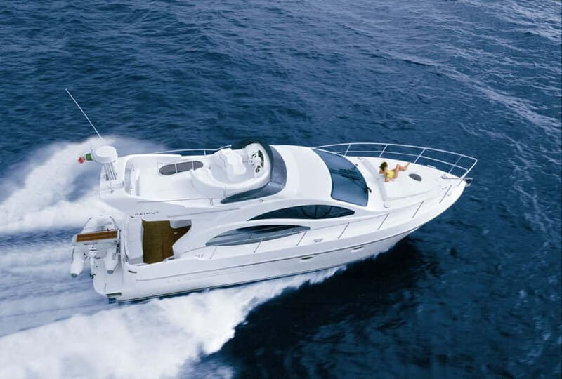 Ayia Napa: Explore Blue Lagoon on board of luxury Azimut 42 - Key Points