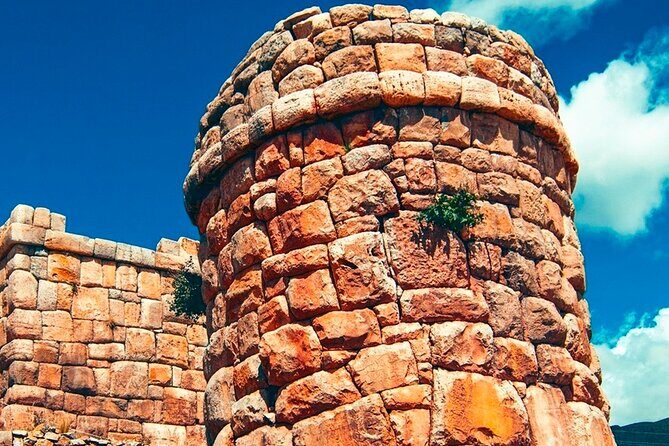 Aymara's route 1 day tour in Puno: Inca Uyo, Aramu Muru, Molloco - The Bottom Line