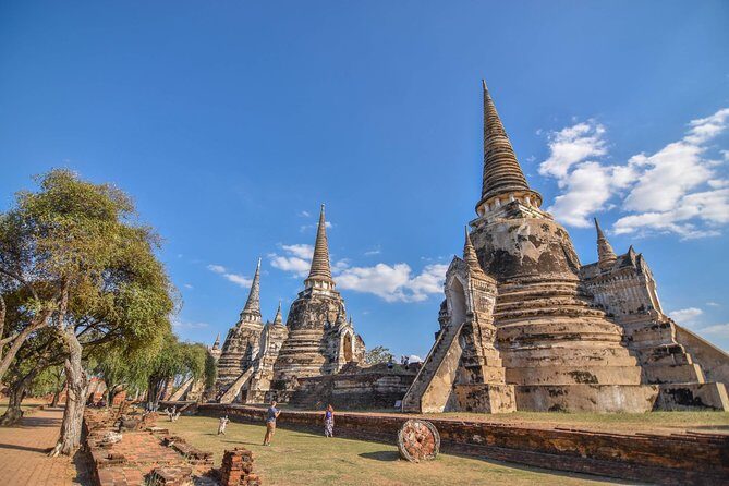 Ayutthaya Full Day Tour with Traditional Lunch by River Cruise (Grand Pearl) - The Complete Picture: A Closer Look at the Tour Experience