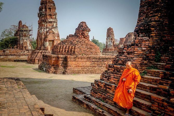 Ayutthaya Full Day Tour with Traditional Lunch by River Cruise (Grand Pearl) - Who Should Consider This Tour?