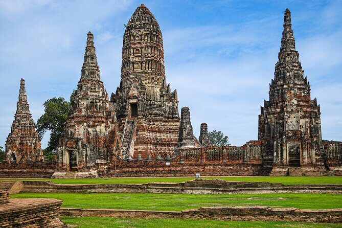 Ayutthaya Landmark Tour with Famous Temple & Floating Market - FAQ