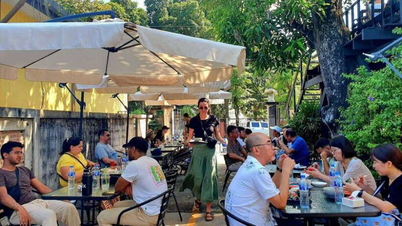 Ayutthaya: Sabieng Riverside Restaurant - Traveller's Lunch - Key Points