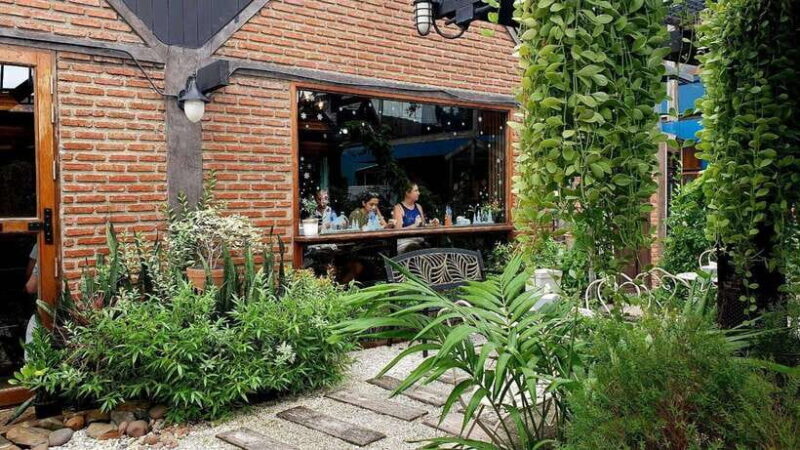 Ayutthaya: Sabieng Riverside Restaurant - Traveller's Lunch - Who Should Consider This Tour?