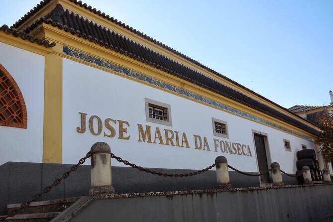 Azeitão Wines Tour and Stunning View Lisbon - Who Will Appreciate This Tour?