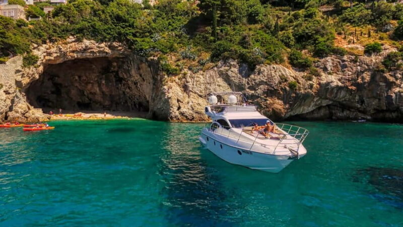 Azimut 43 Fly Private Boat Tour - Itinerary & Destinations: What to Expect