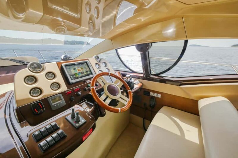 Azimut 43 Fly Private Boat Tour - Who Will Love This Tour?