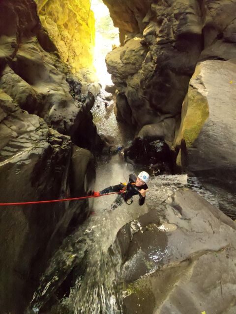 Azores: Canyoning in Salto do Cabrito - The Itinerary in Detail