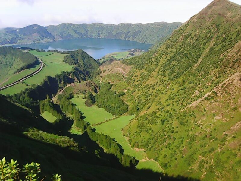 Azores Guided Tour to Volcano and Crater of Sete Cidades - A Deep Dive into the Experience