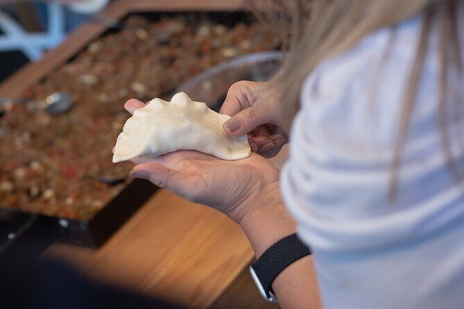 BA: Premium Empanadas Cooking Class & Wine Tasting in Palermo - Key Points