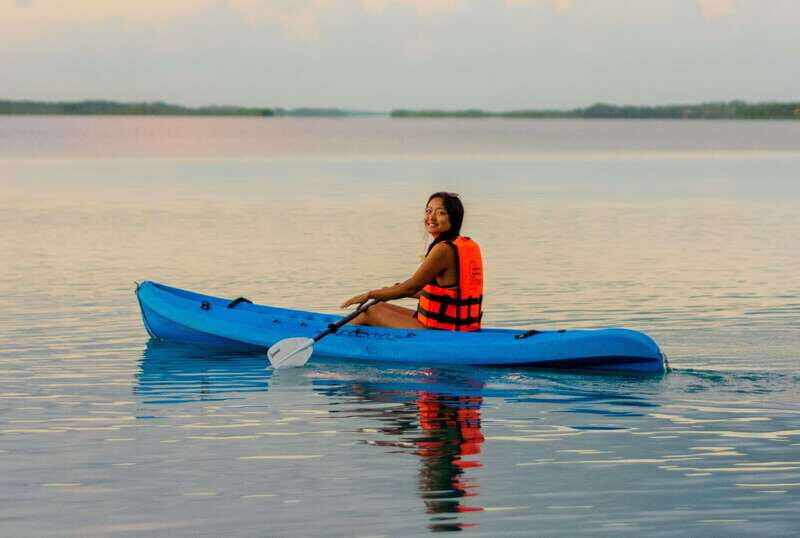 Bacalar: Full Day Kayak Rental in the Lagoon of Seven Colors - Key Points