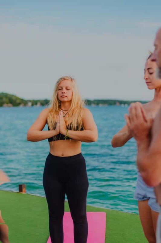 Bacalar: Yoga Class & Breakfast in the Lagoon of 7 Colors - Key Points