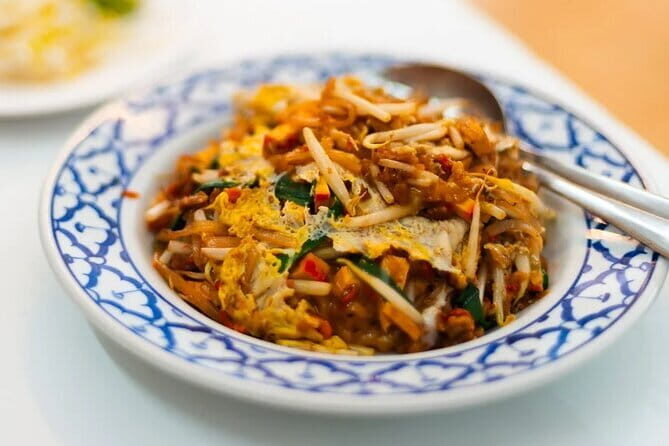 Backstreet Bangkok Exploring the Cradle of Thai Cooking - Key Points