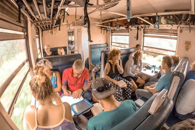 Badulla to Colombo train ride on (Train No: 1016 "Udarata Menike") - The Deep Dive: A Detailed Look at the Journey