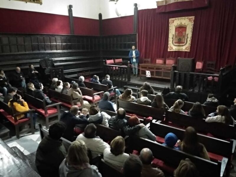 Baeza: 2.5-Hour Guided City Tour in English/French - Key Points