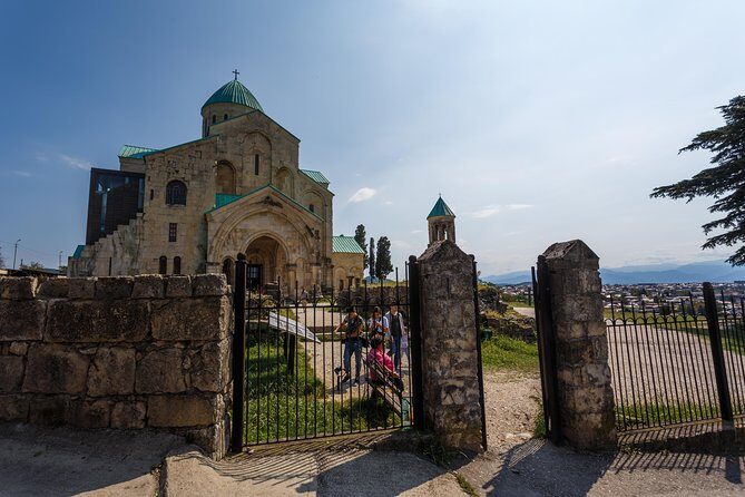 BAGRATI, GELATI & MOTSAMETA Group Tour from Kutaisi - FAQ