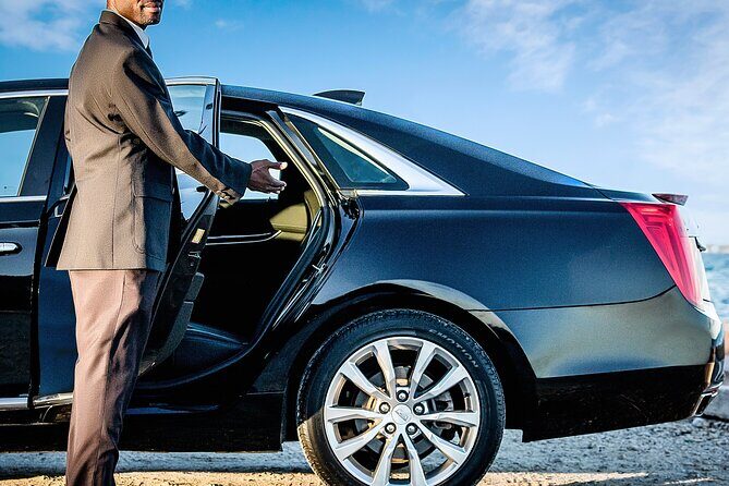 Bahamas Airport Transportation w/Free Grocery Stop-1 Way Private - In-Depth Review of the Nassau Airport Transfer Experience