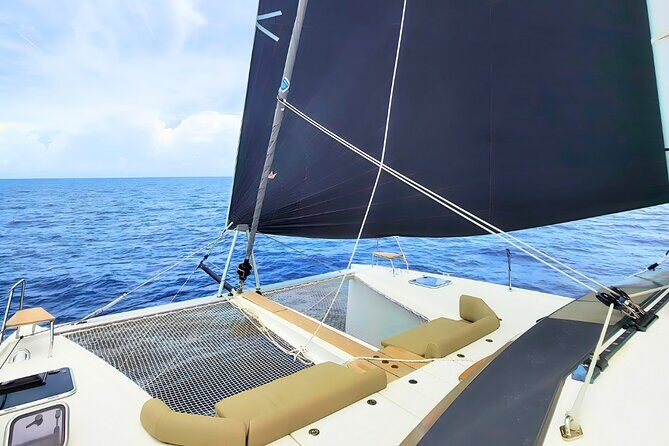 Bahamas All Inclusive Luxury Sailing Catamaran Charter - Key Points