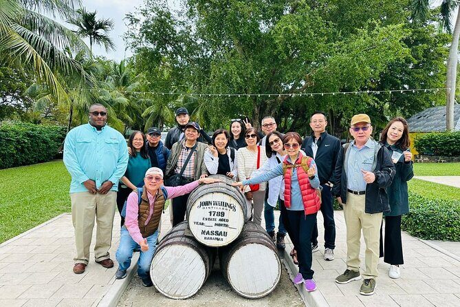 Bahamas Full-Day 6 Hrs Nassau City, Food and Beach Tour - An In-Depth Look at the Nassau Full-Day Tour