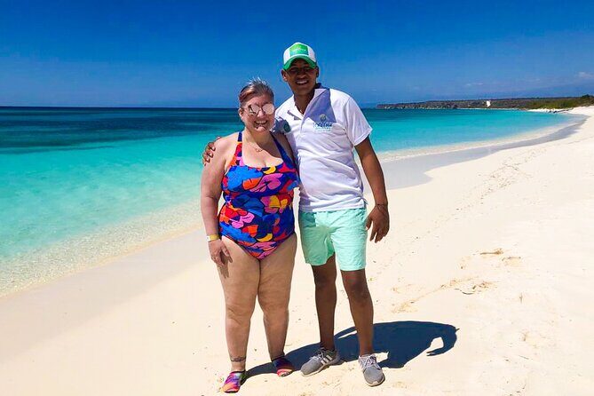 Bahía de las Águilas, ALL INCLUSIVE experience from Pedernales - The Sum Up