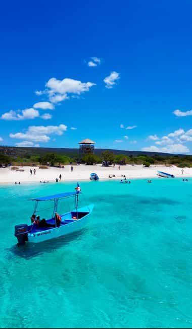 Bahía de las Águilas VIP Full Day Private Beach, Lunch & Open Bar - Why This Tour Stands Out