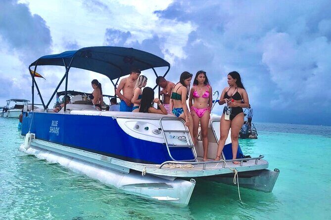 Bahia Tour, visit to the aquarium, bathing stops in San Andres. - Exploring the Bahia Tour in San Andrés: An In-Depth Look