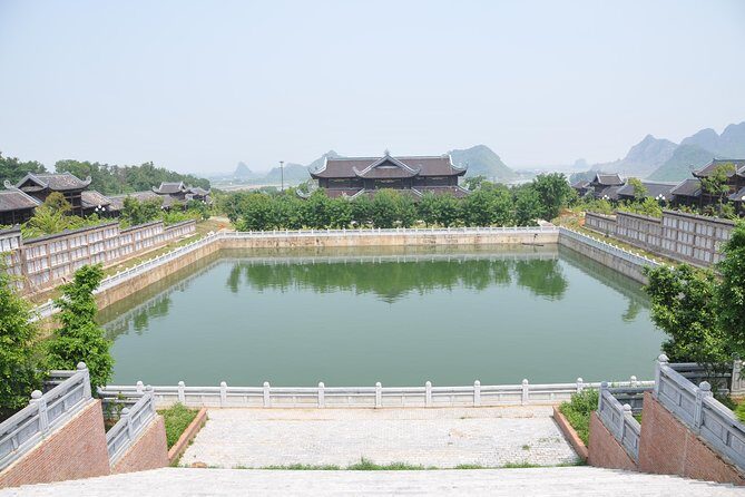 Bai Dinh Pagoda, Trang An boat and Mua Cave Limousine from Hanoi - Who Is This Tour Best For?