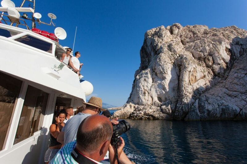 Baka: Rab Island and Zavratnica Fjord Boat Tour with Lunch - Key Points